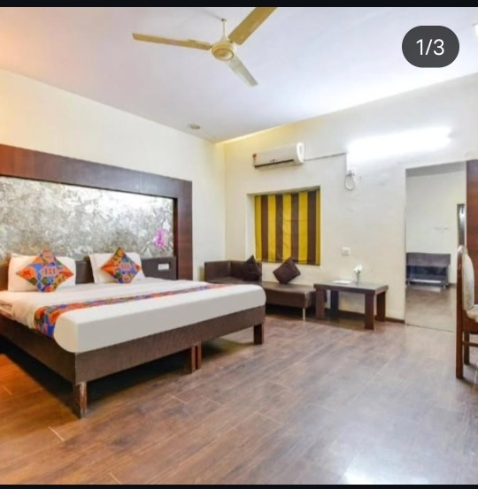 HOTEL SURPIN PALACE & 7 SPICE RESTAURANT's favicon